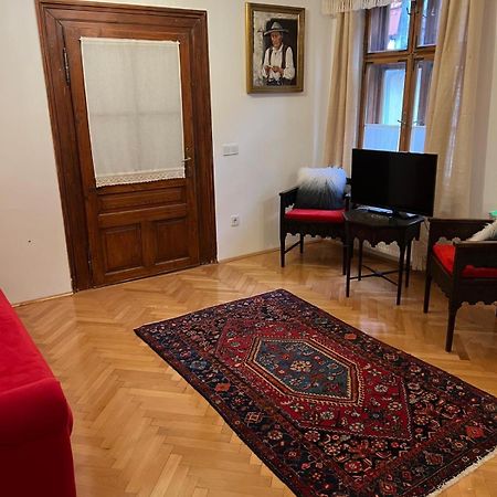 Casa Livia Brasov Lejlighed Eksteriør billede